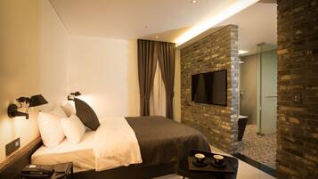 Deluxe Double Room | Room amenity