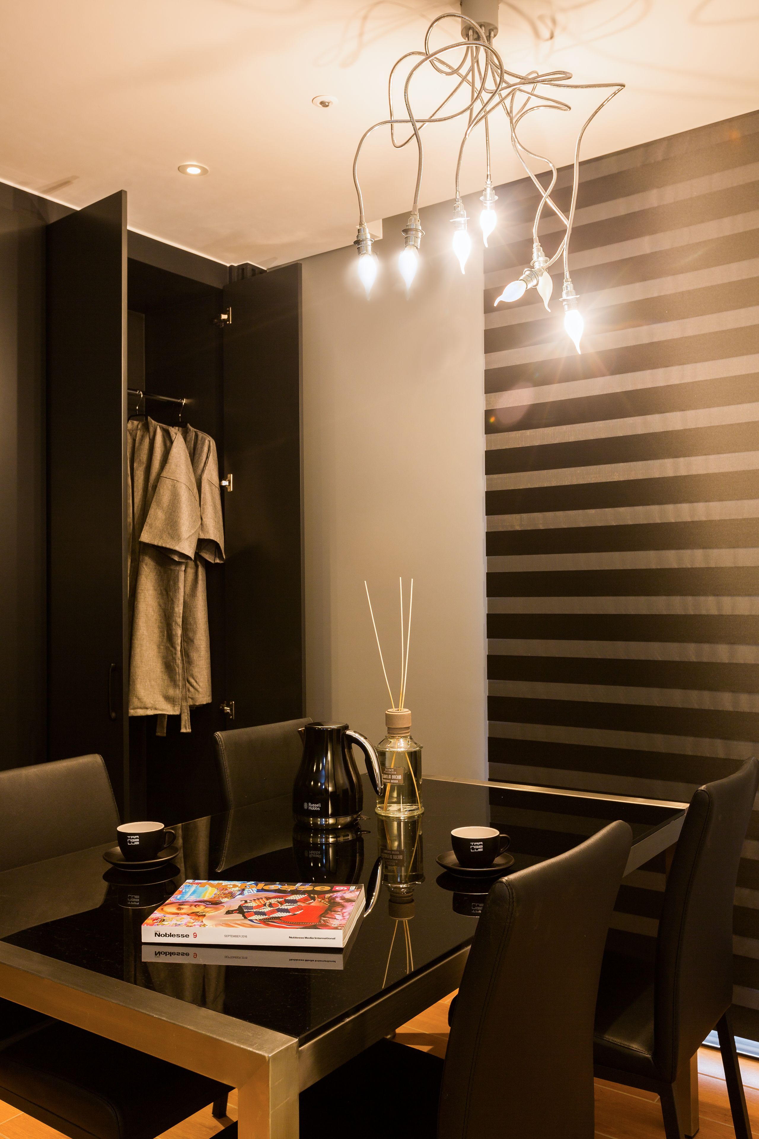 Foto - Trang BLUE