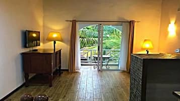 Télévision LCD de 42 pouces avec chaînes par satellite, télévision