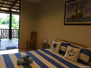 Standard Double Room | Minibar, in-room safe, free WiFi, bed sheets - Captain's Lodge and Bar (Panglao)
