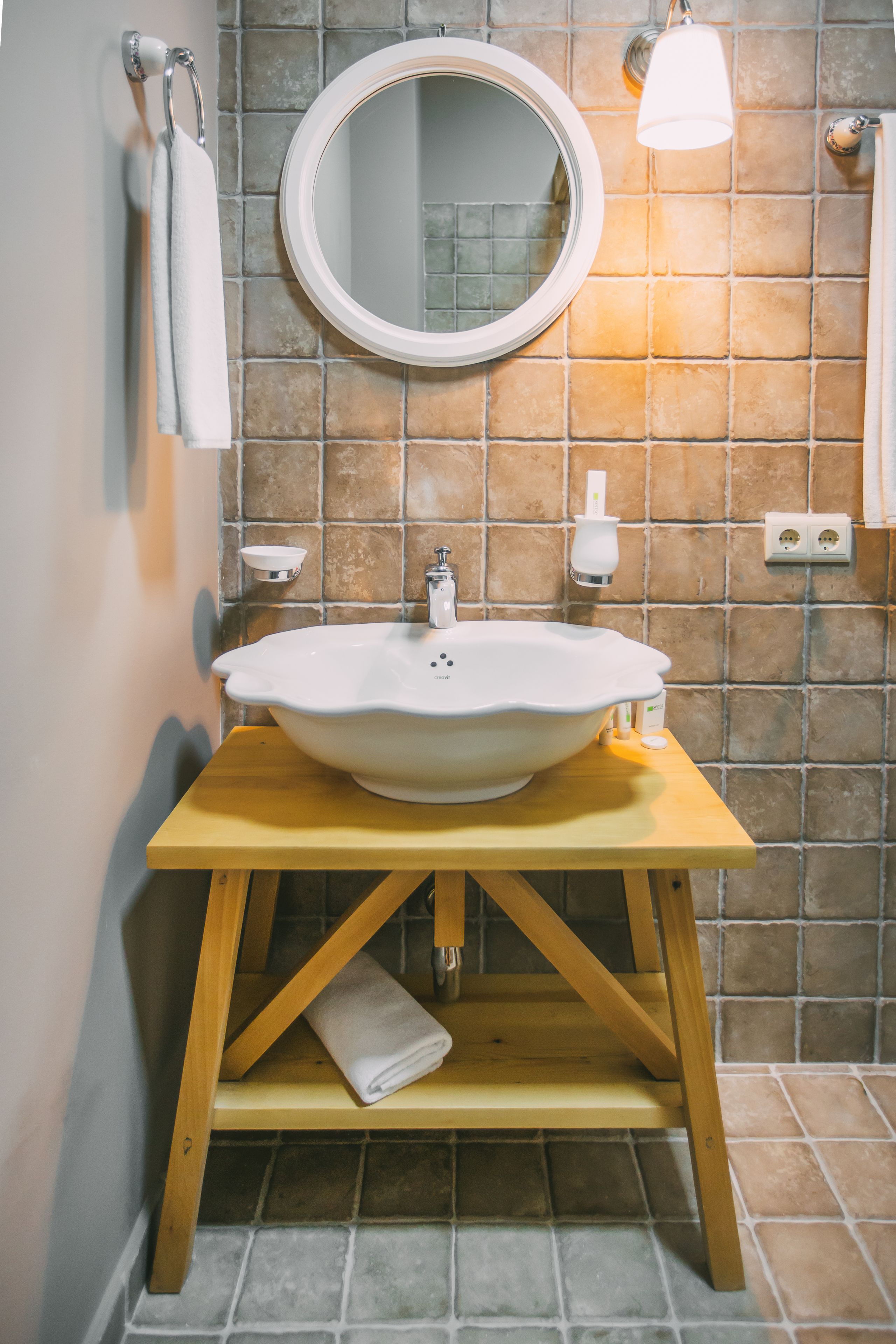 superior double or twin room | bathroom | shower, free toiletries, slippers, towels