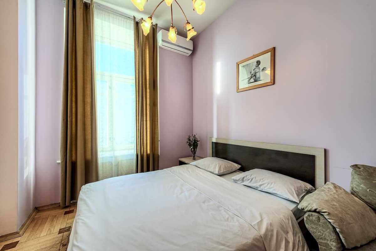 Blackout curtains, soundproofing, iron/ironing board, cots/infant beds