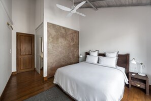 Deluxe Double Room, 1 King Bed, Balcony | In-room safe, desk, blackout drapes, soundproofing
