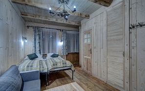 Habitación triple (201745966) | Tabla de planchar con plancha, cunas gratuitas, wifi gratis