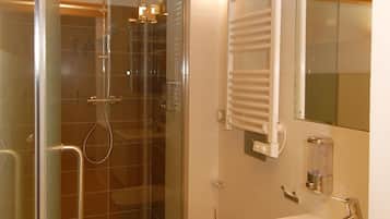 Shower, free toiletries, hair dryer, towels