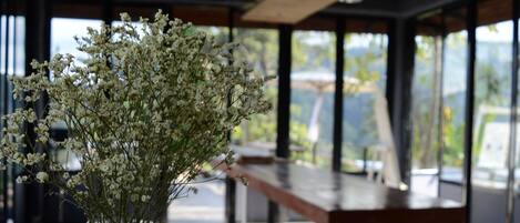 Free buffet breakfast