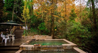 Huashuiwan No.1 Hot Springs Hotel