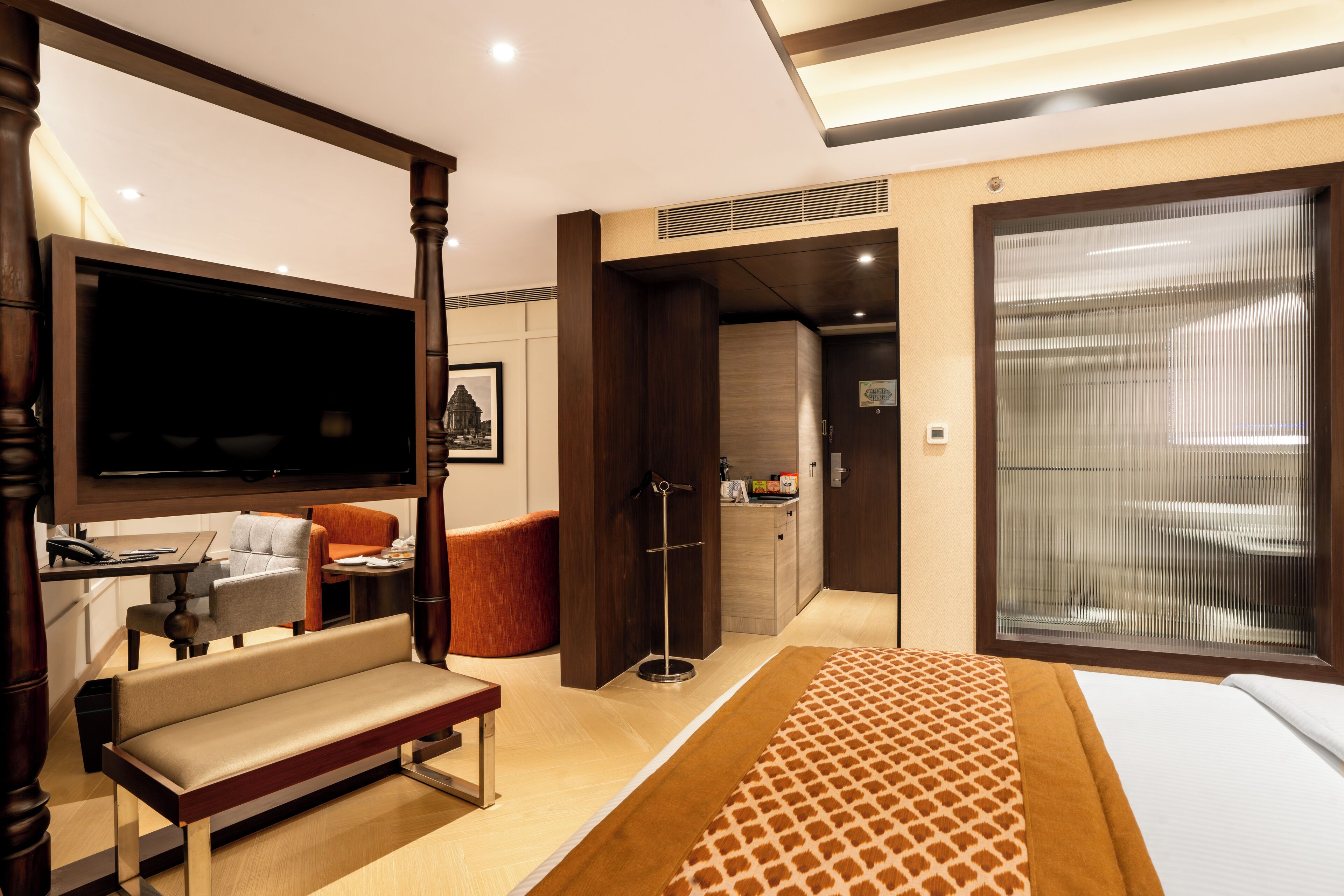 1 bedroom, minibar, in-room safe, desk