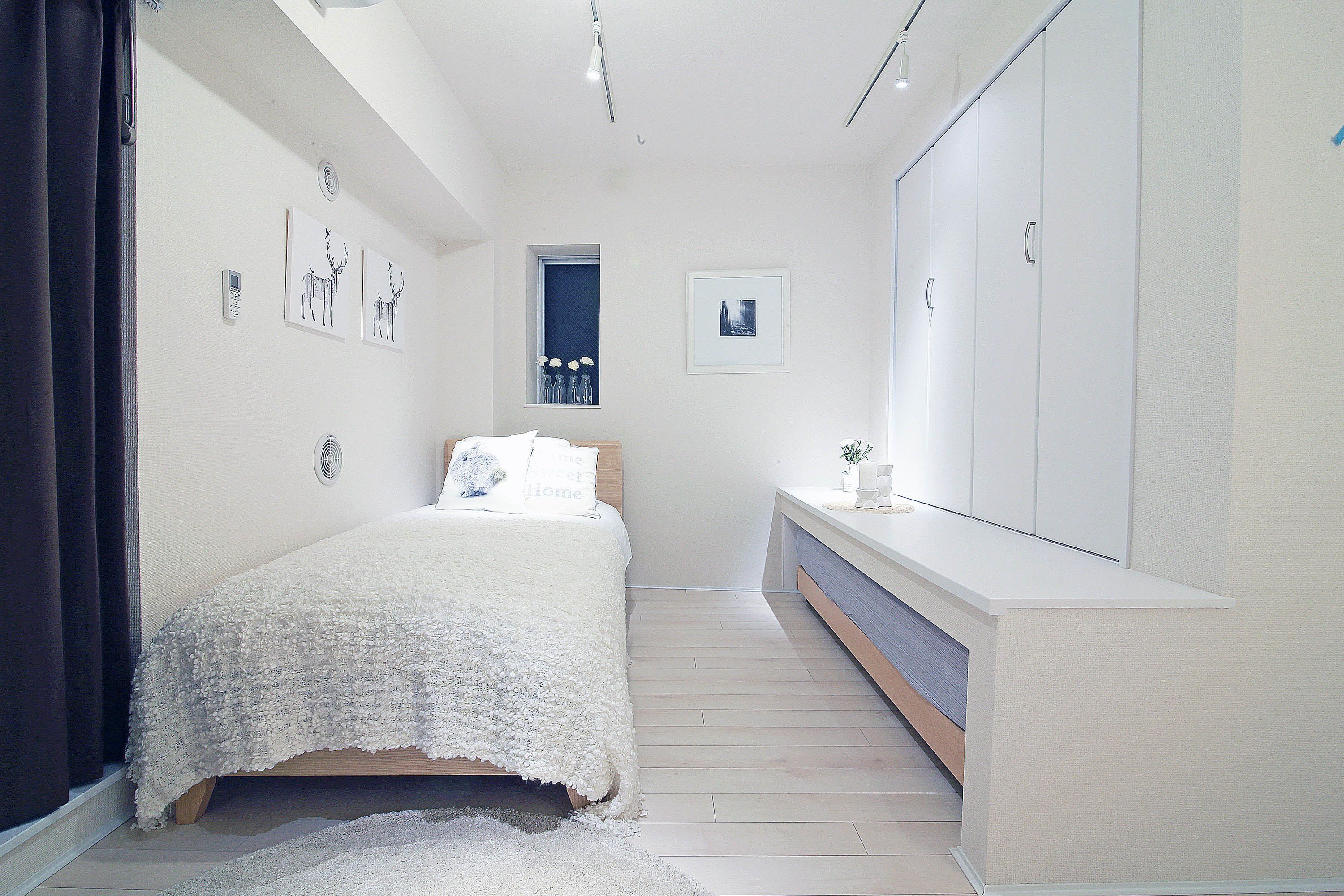 #502 | iron/ironing board, free wifi