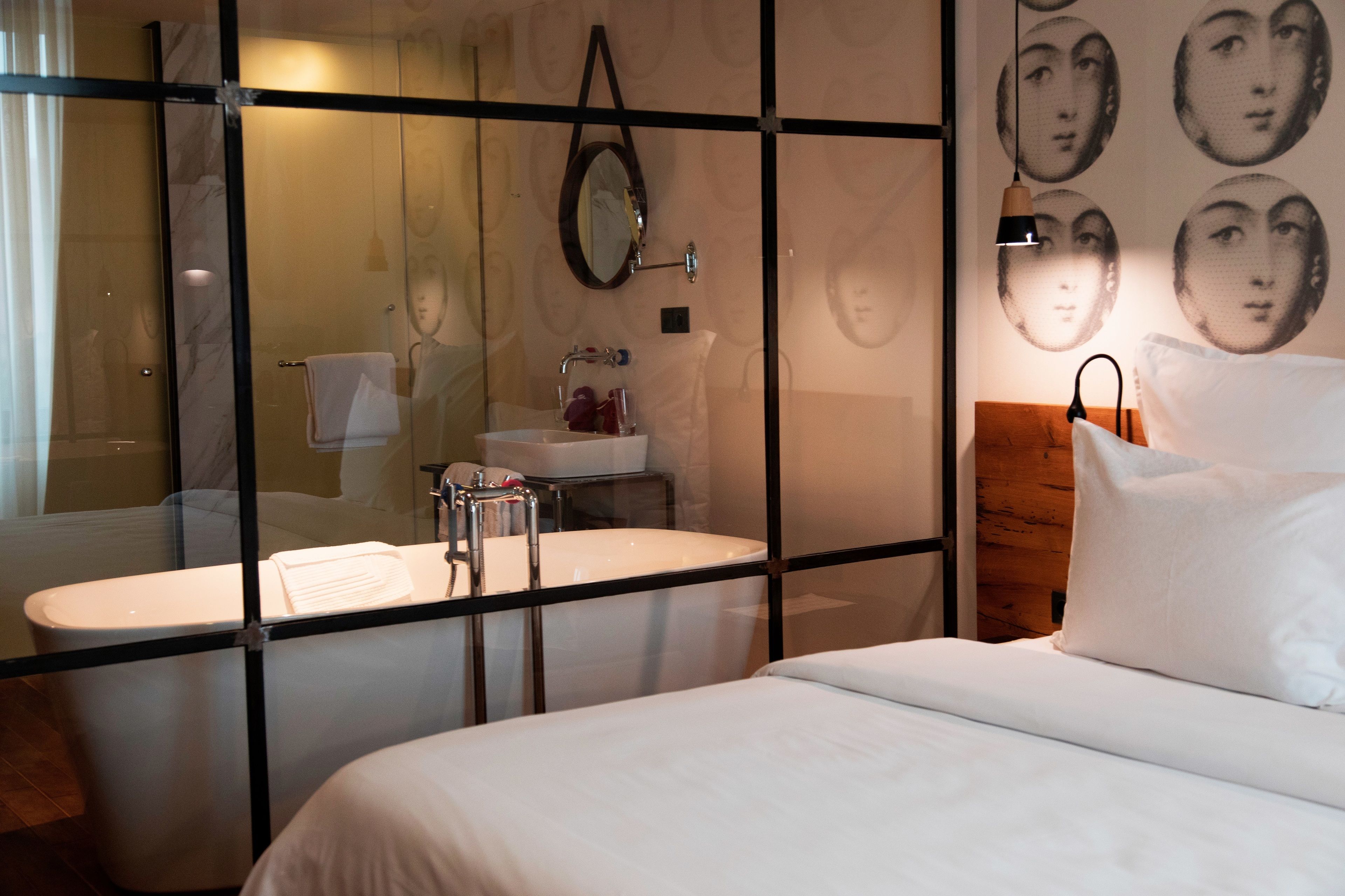 double room (relaxation room) | bathroom | free toiletries, hair dryer, bathrobes, towels