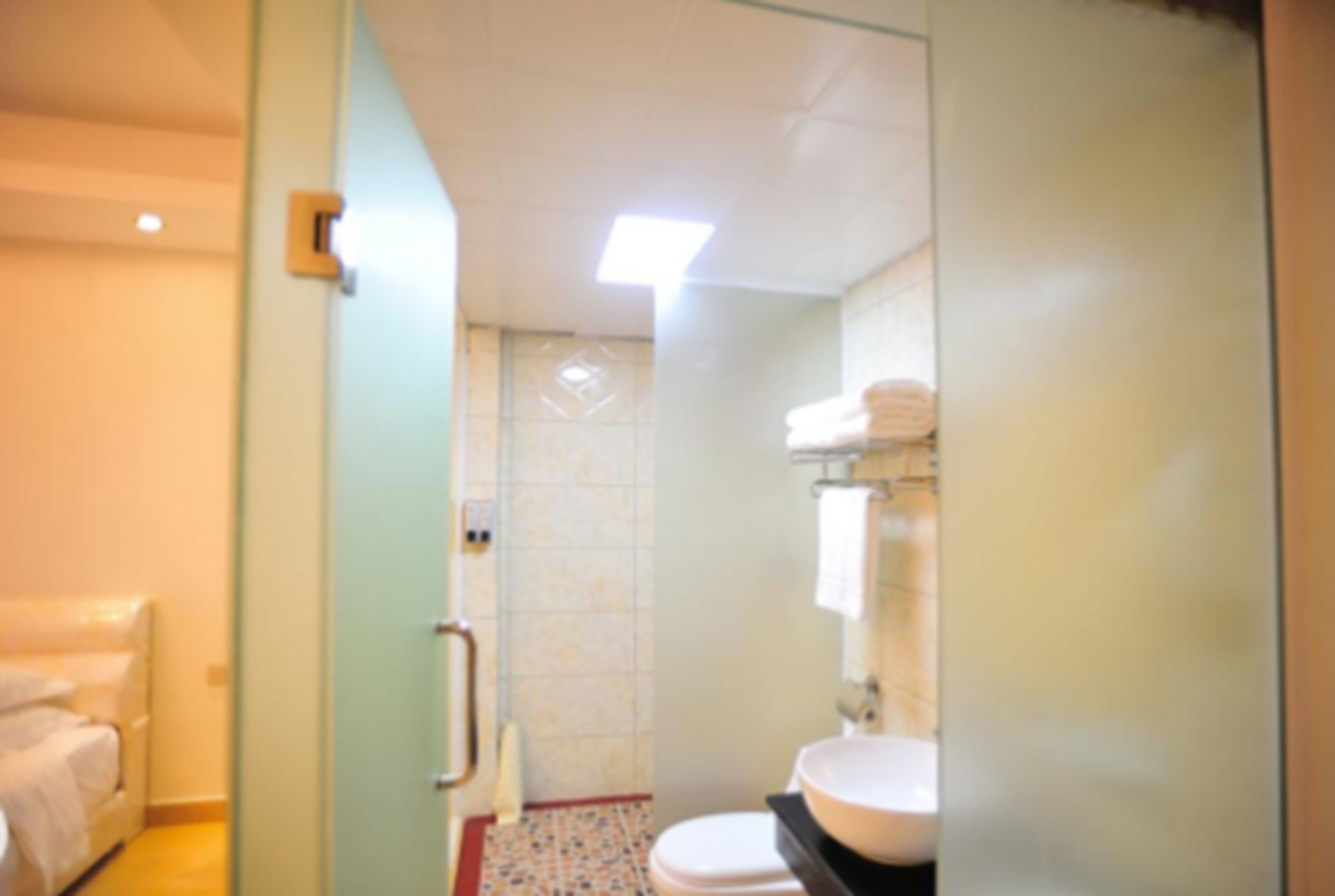 shower, free toiletries, hair dryer, dressing gowns