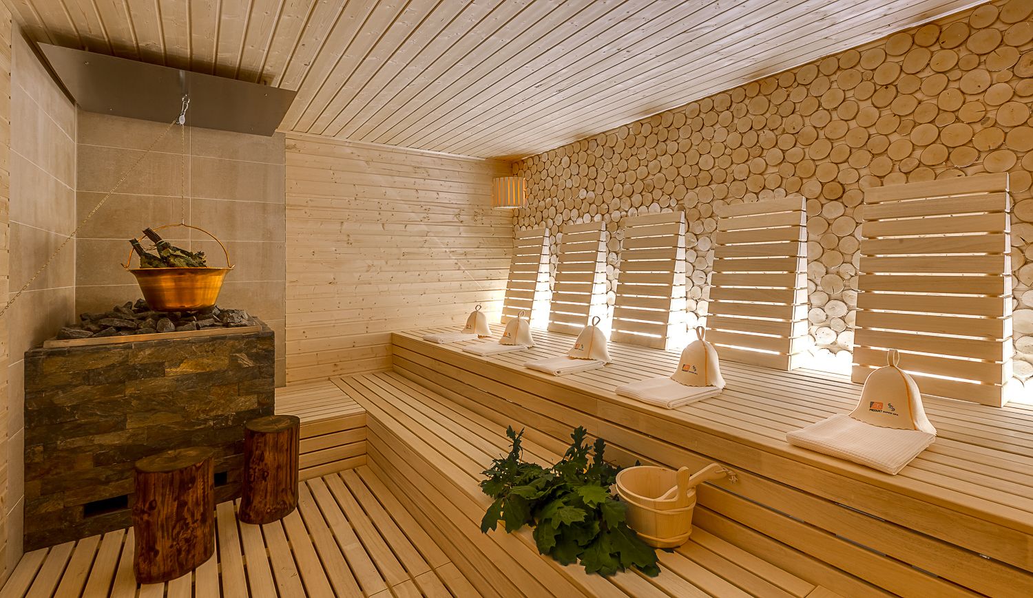 couples treatment room(s), body treatments, aromatherapy