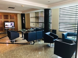 Sala de estar en el lobby