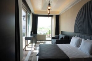 Sábanas de algodón egipcio, ropa de cama de alta calidad y minibar 