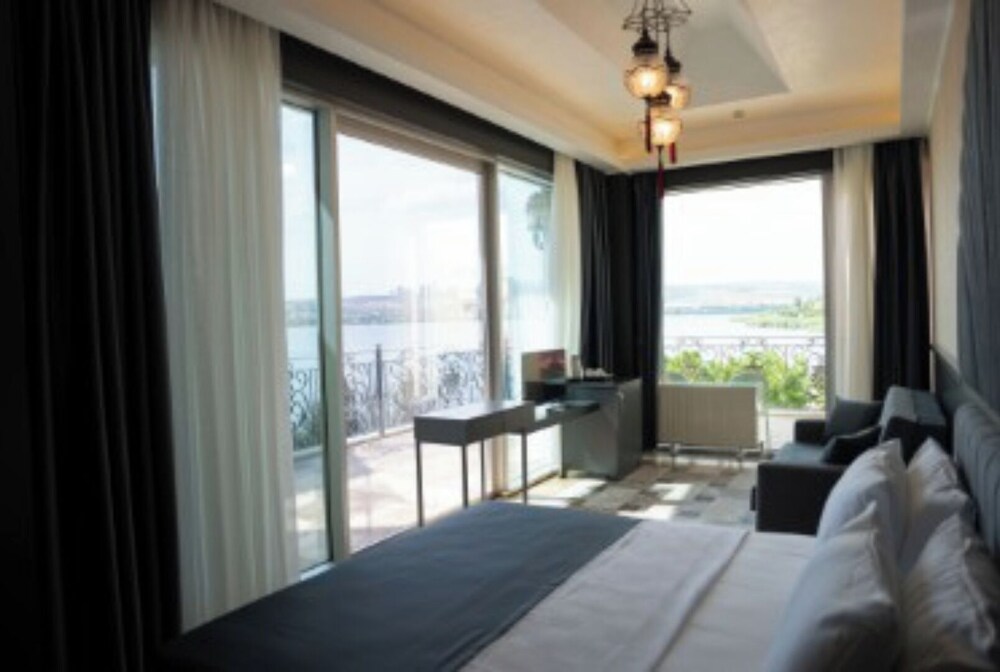 3 Star Hotels