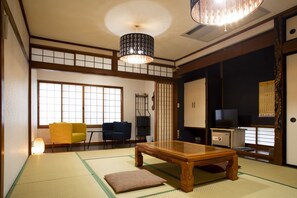 Familienzimmer, Nichtraucher (Japanese style, Guest upto 6) | Zimmersafe, kostenloses WLAN