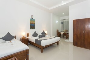 Deluxe Double Room | Desk, rollaway beds, free WiFi - Grand Camellia (Nuwara Eliya)