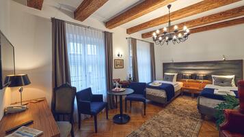 Habitación Premium con 2 camas individuales | Ropa de cama hipoalergénica y minibar