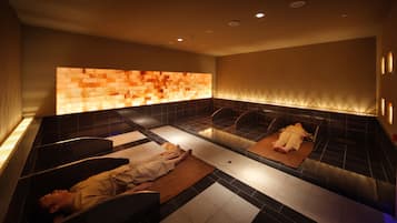 Sauna, steam room, hot springs/mineral springs, body treatments