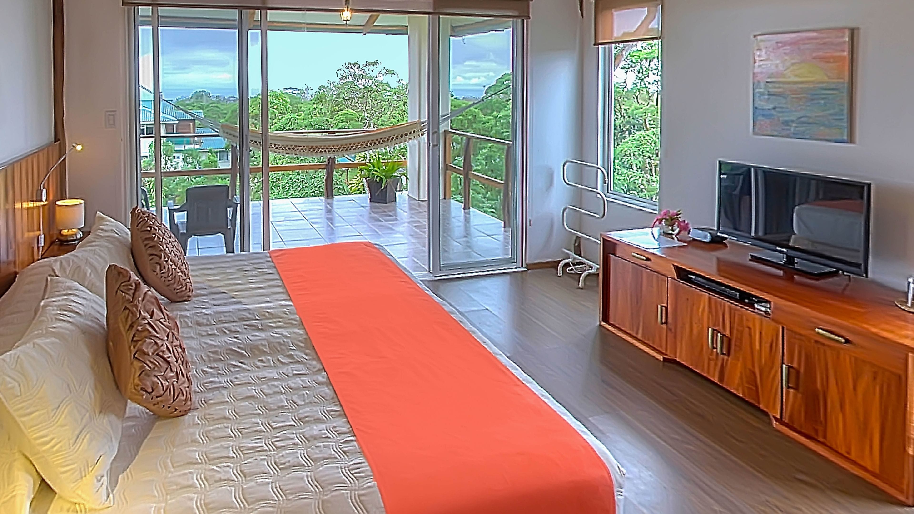 in-room safe, individually decorated, individually furnished