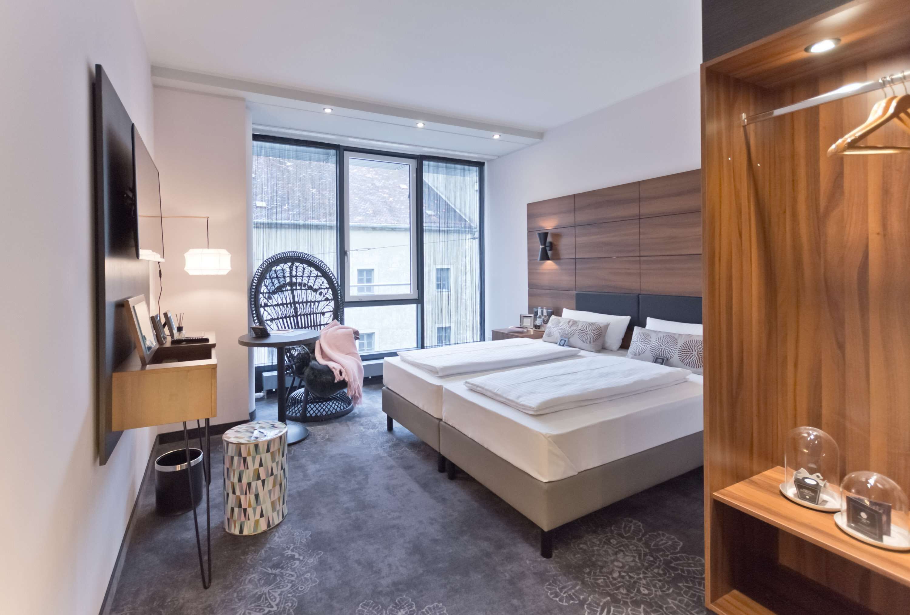 Minibar, in-room safe, desk, soundproofing