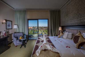 套房 (Marocaine) | 高档床上用品、Select Comfort 床、迷你吧、客房内保险箱