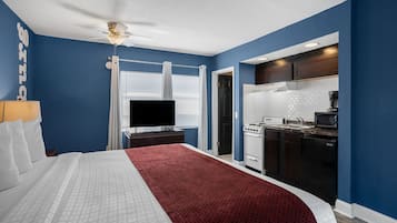 Studio Suite (Apartment in separate building)