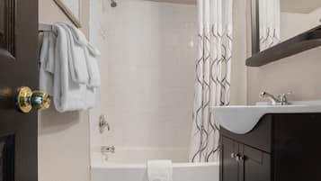 Set di cortesia gratuito, asciugamani