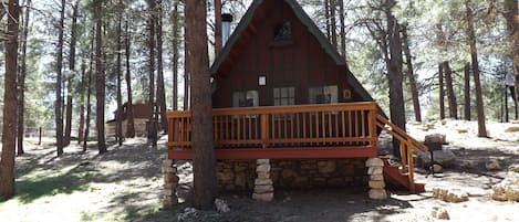 Cabaña Prestigio, baño privado (Cabin #9) | Tabla de planchar con plancha y ropa de cama 