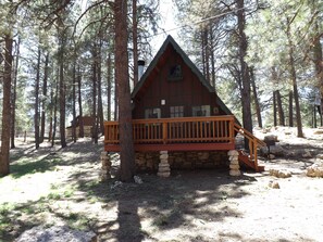 Signature Cabin, Private Bathroom (Cabin #9) - Arizona Mountain Inn and Cabins (Flagstaff)