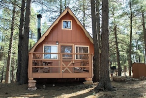 Hytte – signature, privat bad, fjellutsikt (Cabin #7) | Strykejern/-brett og sengetøy