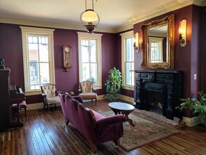 Lobby sitting area - Iron Horse Hotel (Blackwater)