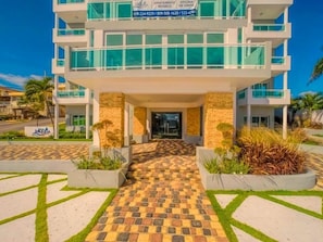 Interior entrance - Vista Marina Residence (Boca Chica)