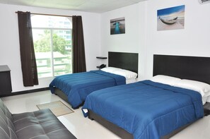 Standard-Vierbettzimmer