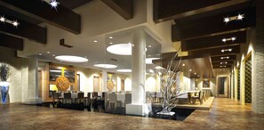 4 restaurants; breakfast, lunch, and dinner served - Phoenix Hotspring Resort (Suzhou)