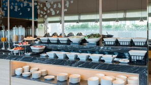 Daily buffet breakfast (THB 350 per person)