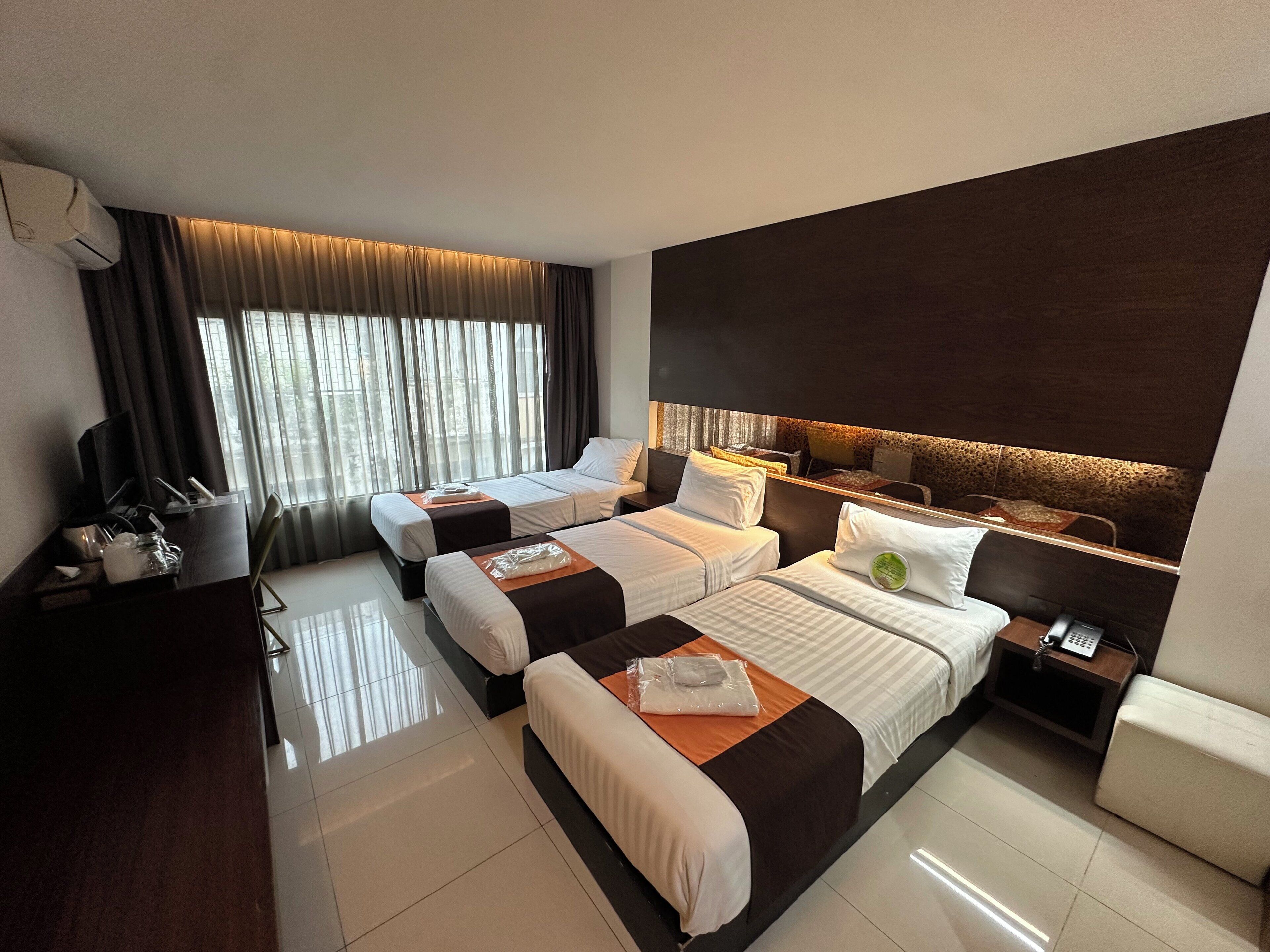 Photo - Collection O The Bangkok Airport Link Suite