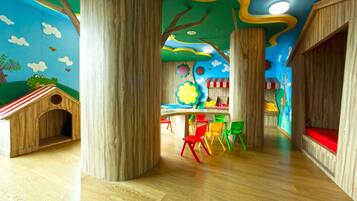 Children's play area - indoor