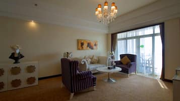 Suite nupcial (Round Bed) | Sala d'estar