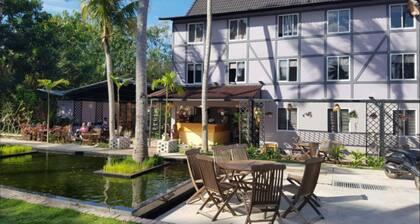 LILAC COTTAGE HOMESTAY