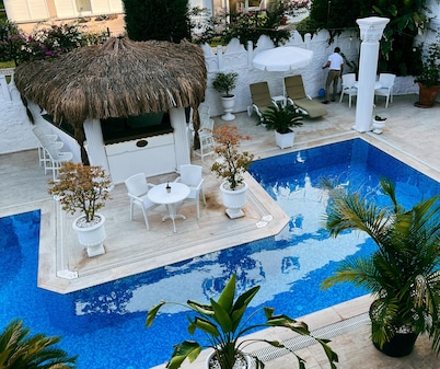 Conny's Boutique Hotel - Adults Only