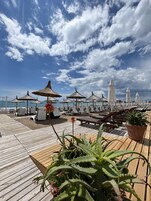 Beach nearby, free beach shuttle