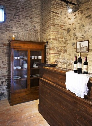Lunch and dinner served - Torre della Botonta (Castel Ritaldi)