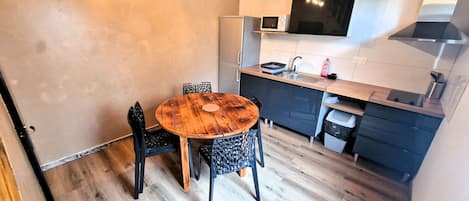 Familienapartment, 3 Schlafzimmer | Eigene Küche