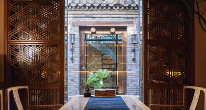 Beijing Le Zai Nan Luo Gu Xiang Wang Fu Jing Forbidden City Courtyard Hotel