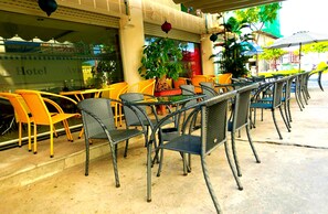 Bar (en la propiedad)