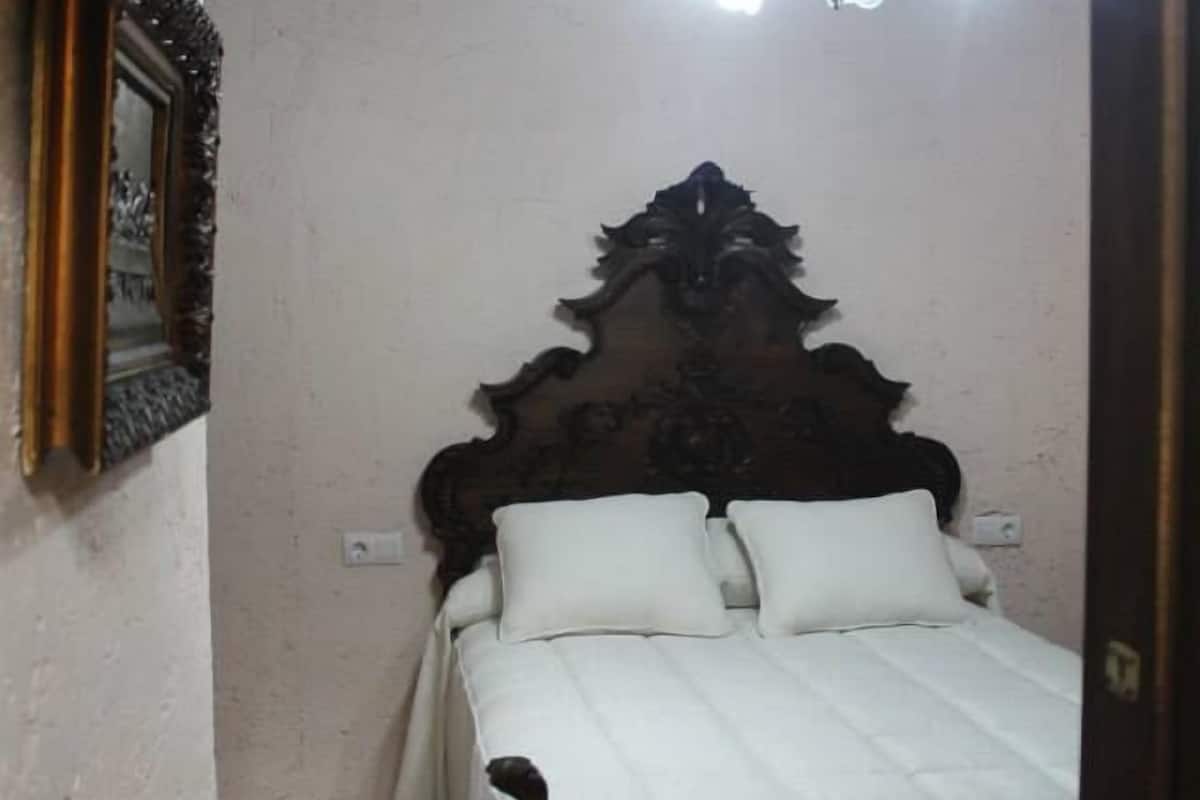 in-room safe, blackout curtains, cots/infant beds, free wifi