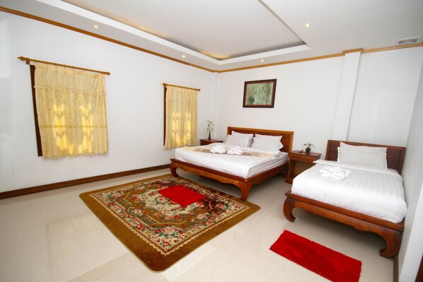 In-room safe, free WiFi