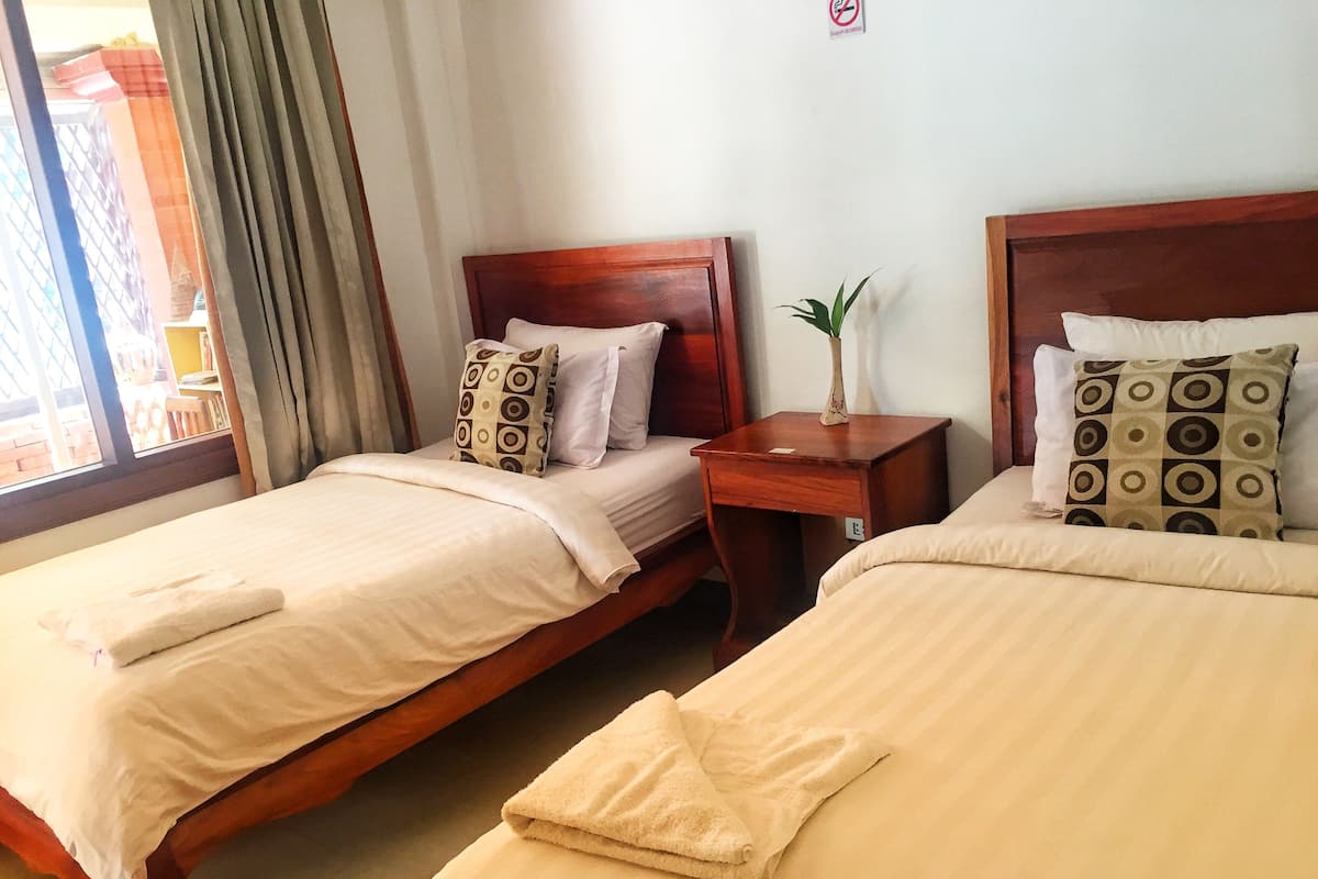 Twin Room | Coffres-forts dans les chambres, Wi-Fi gratuit