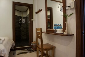 Twin Room | Caja fuerte y wifi gratis